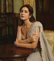 Actress Rashi Khanna Gallery
